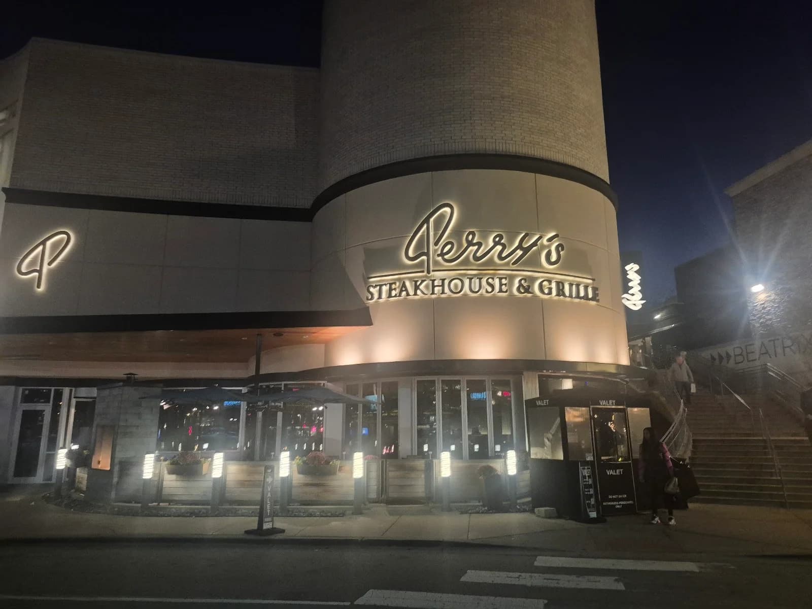 Perry's Steakhouse & Grille - Oak Brook photo 2