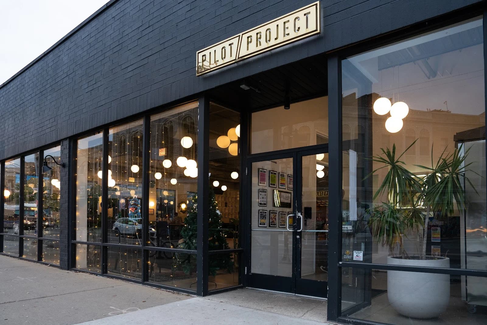Pilot Project Brewing - Logan Square photo 4