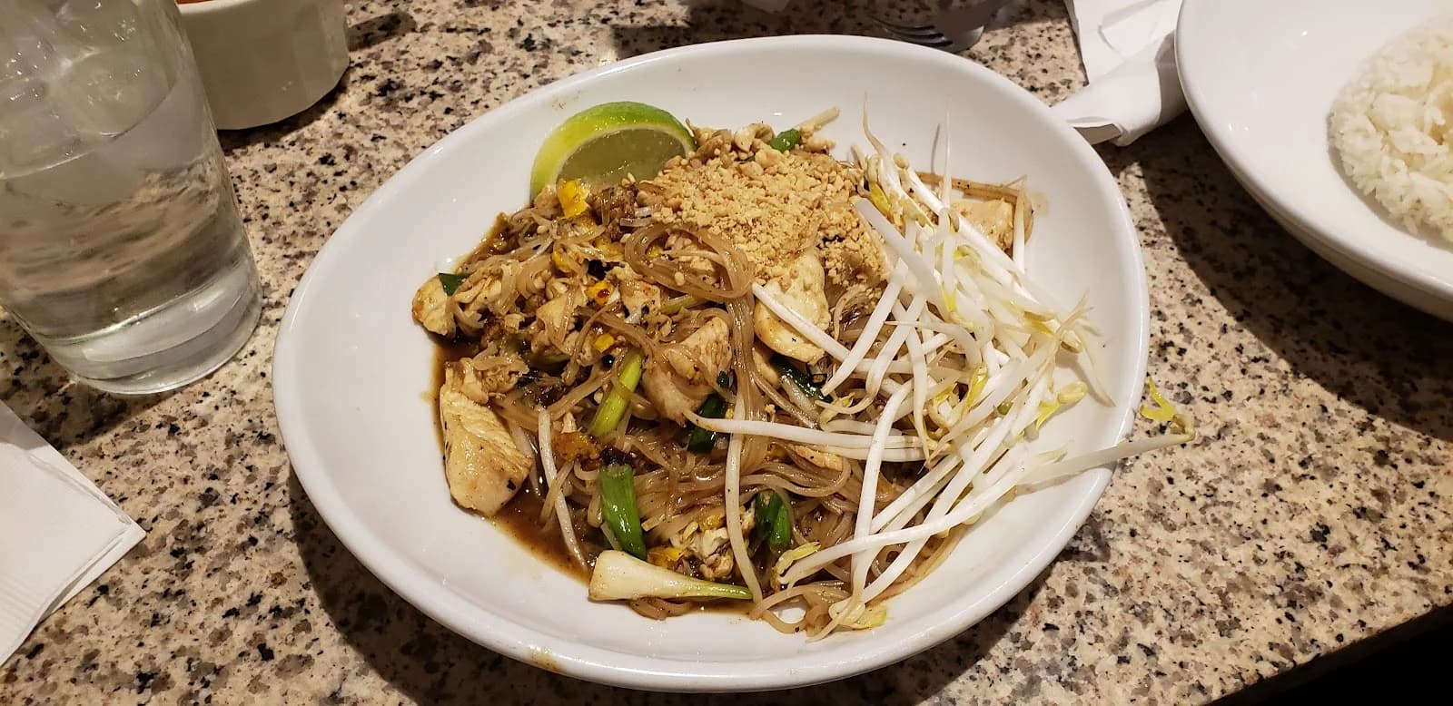 Blue Frog Thai Noodle & Rice photo 2