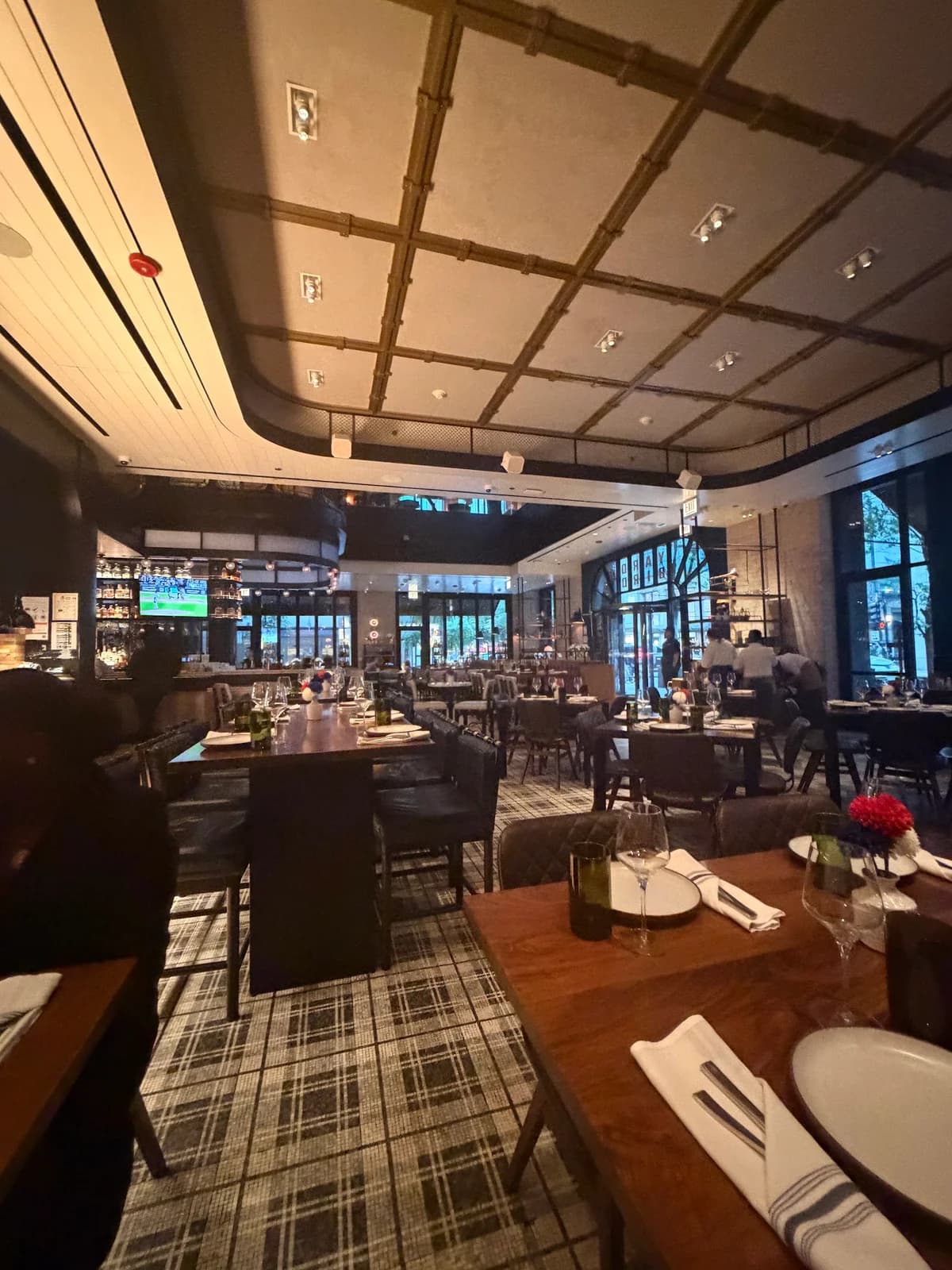 Yardbird Table & Bar photo 2
