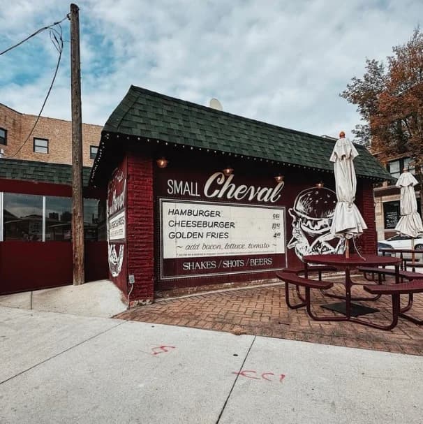 Small Cheval- Wicker Park photo 1