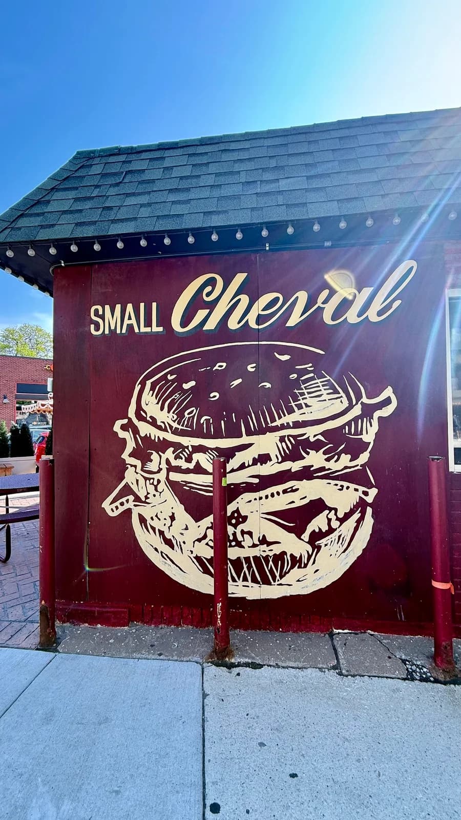 Small Cheval- Wicker Park photo 2