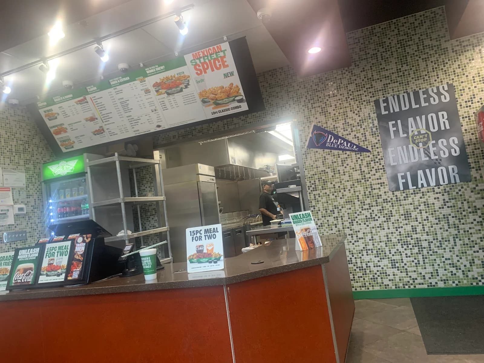 Wingstop photo 2