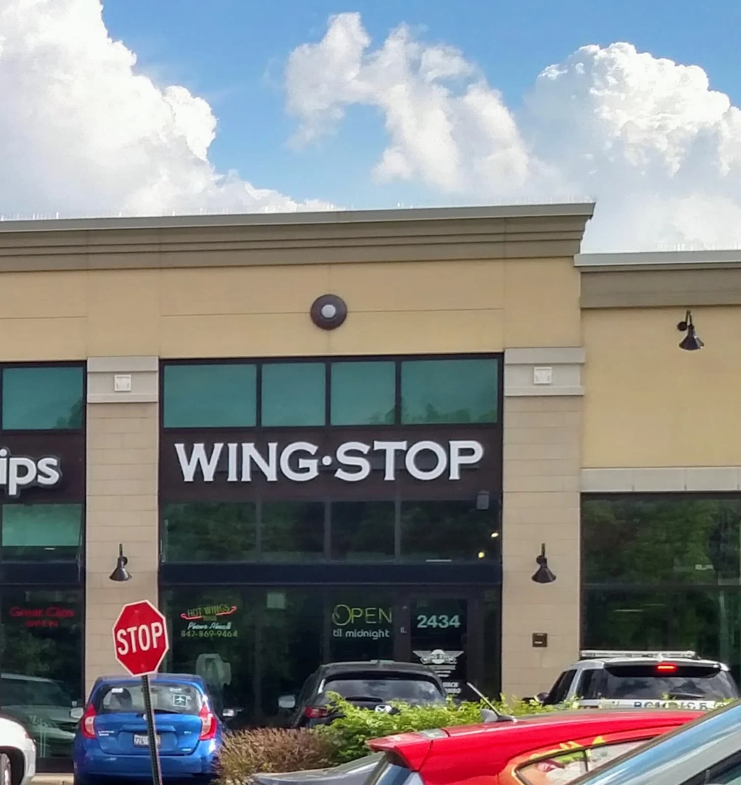 Wingstop photo 5