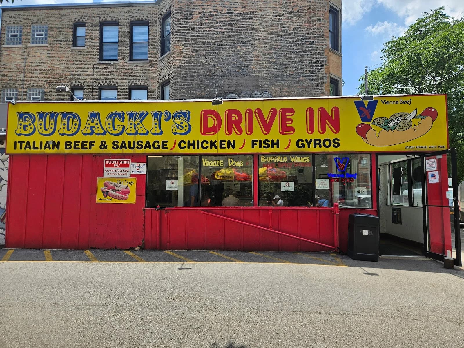 Budacki's Drive In photo 2
