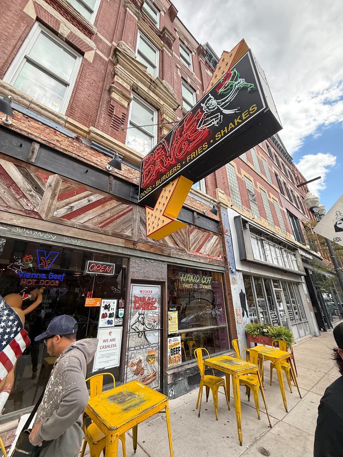 Devil Dawgs Wicker Park photo 2