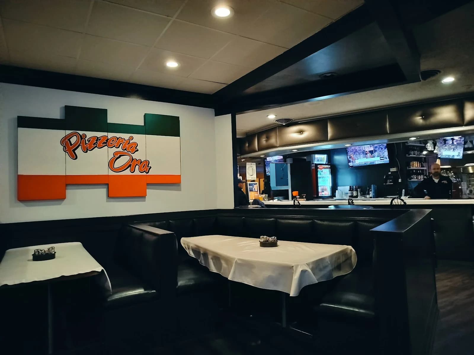 Pizzeria Ora - Chicago Style Pizza photo 2