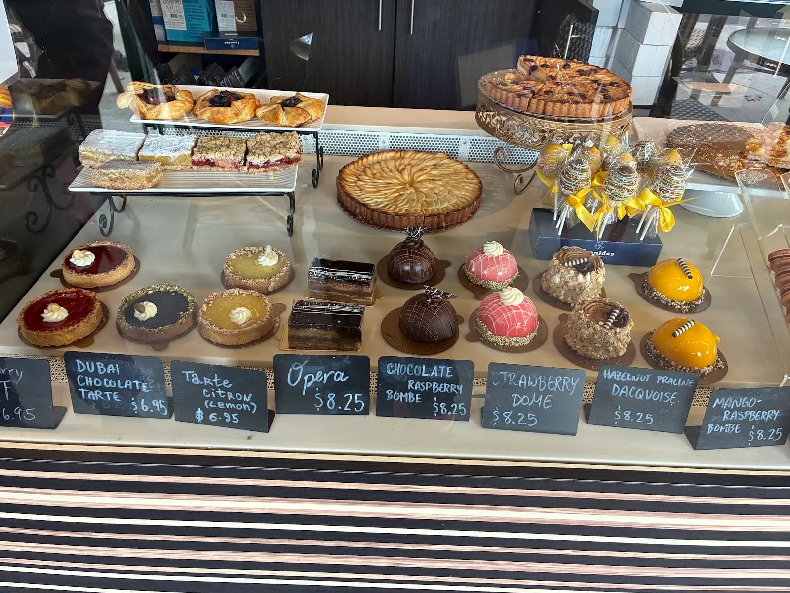 Leonidas Chocolate & French Cafe photo 8
