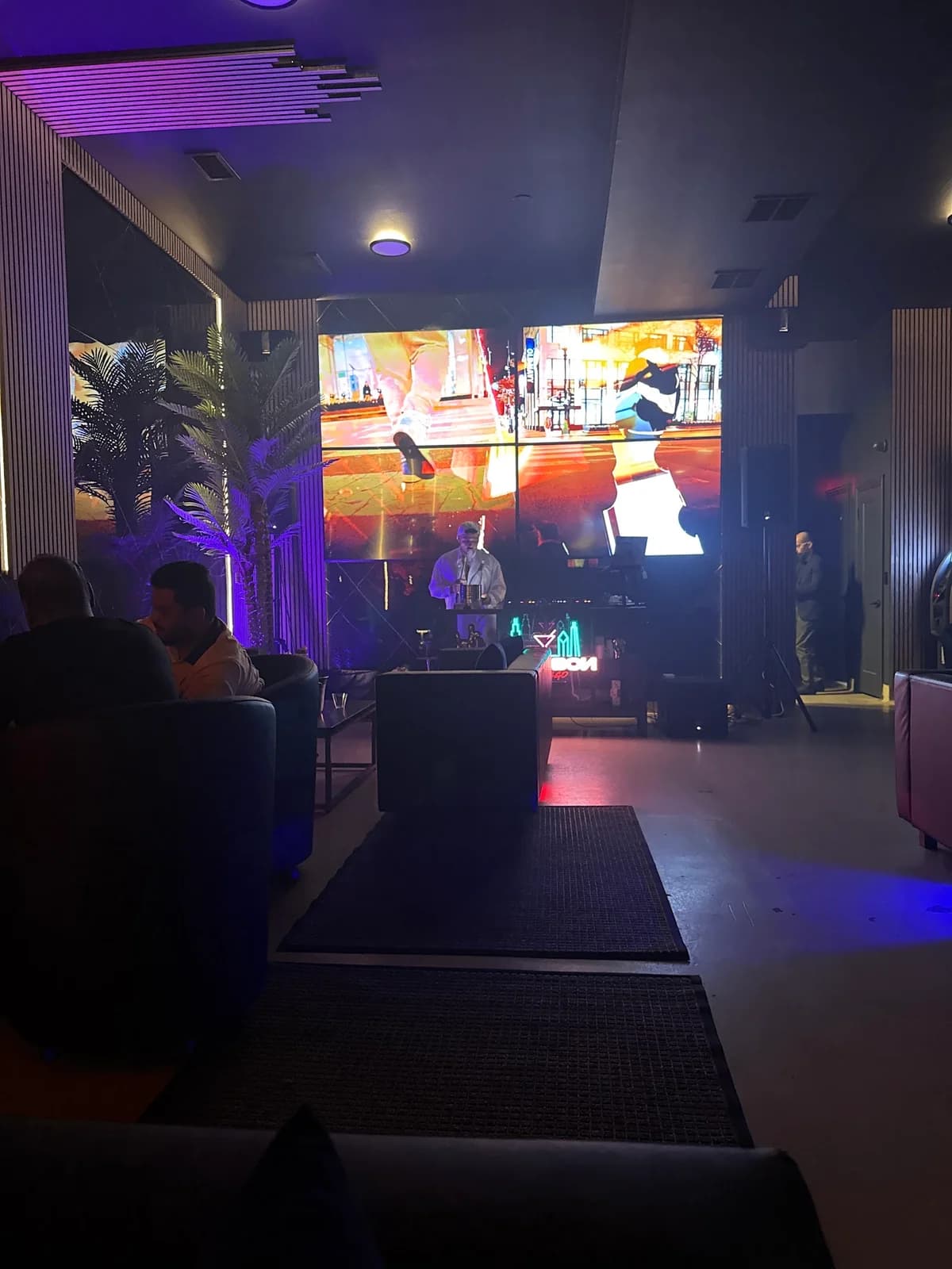 Milan Hookah Lounge (Chicago) photo 4