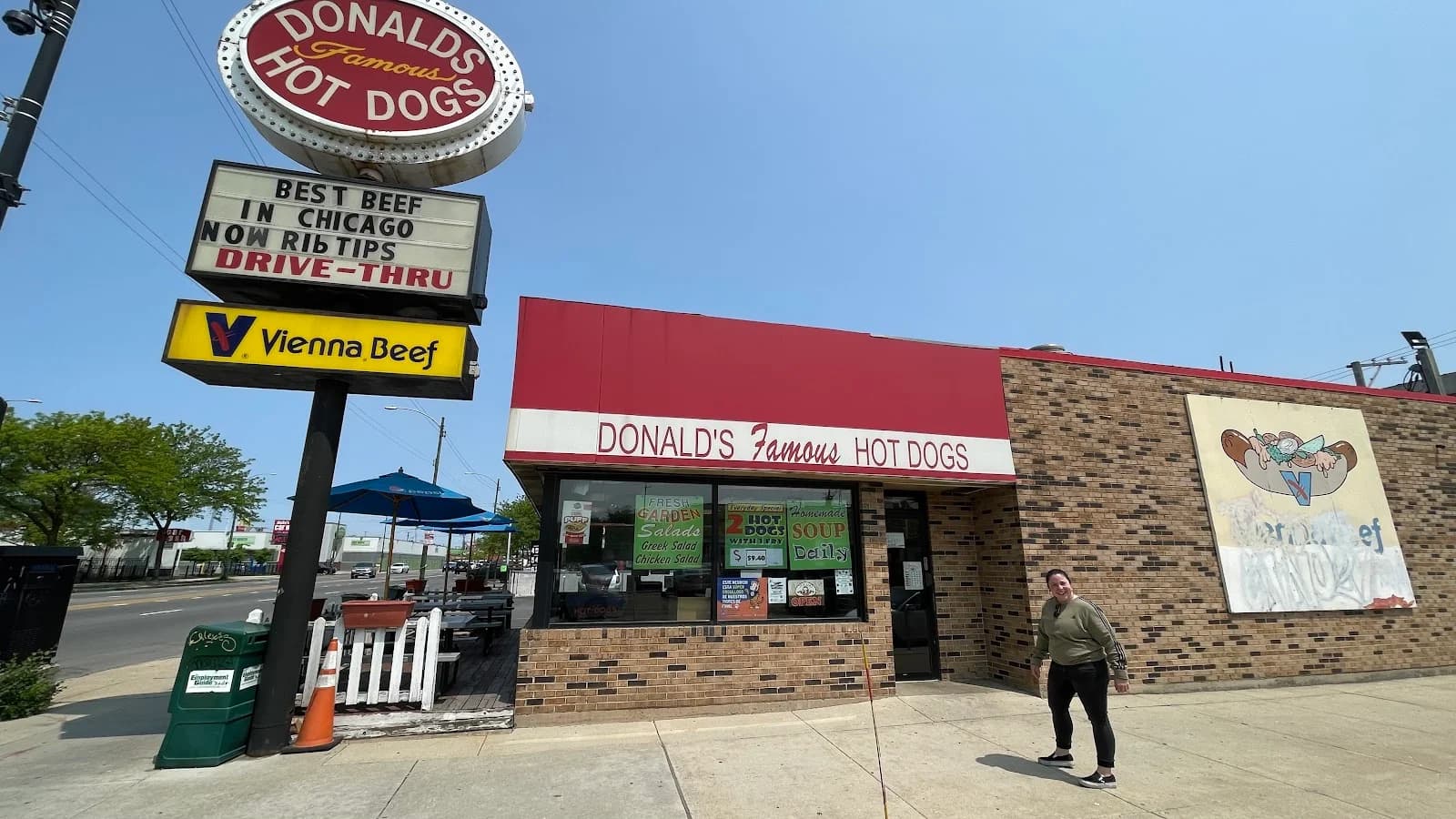 Donald's Famous Hot Dogs photo 1