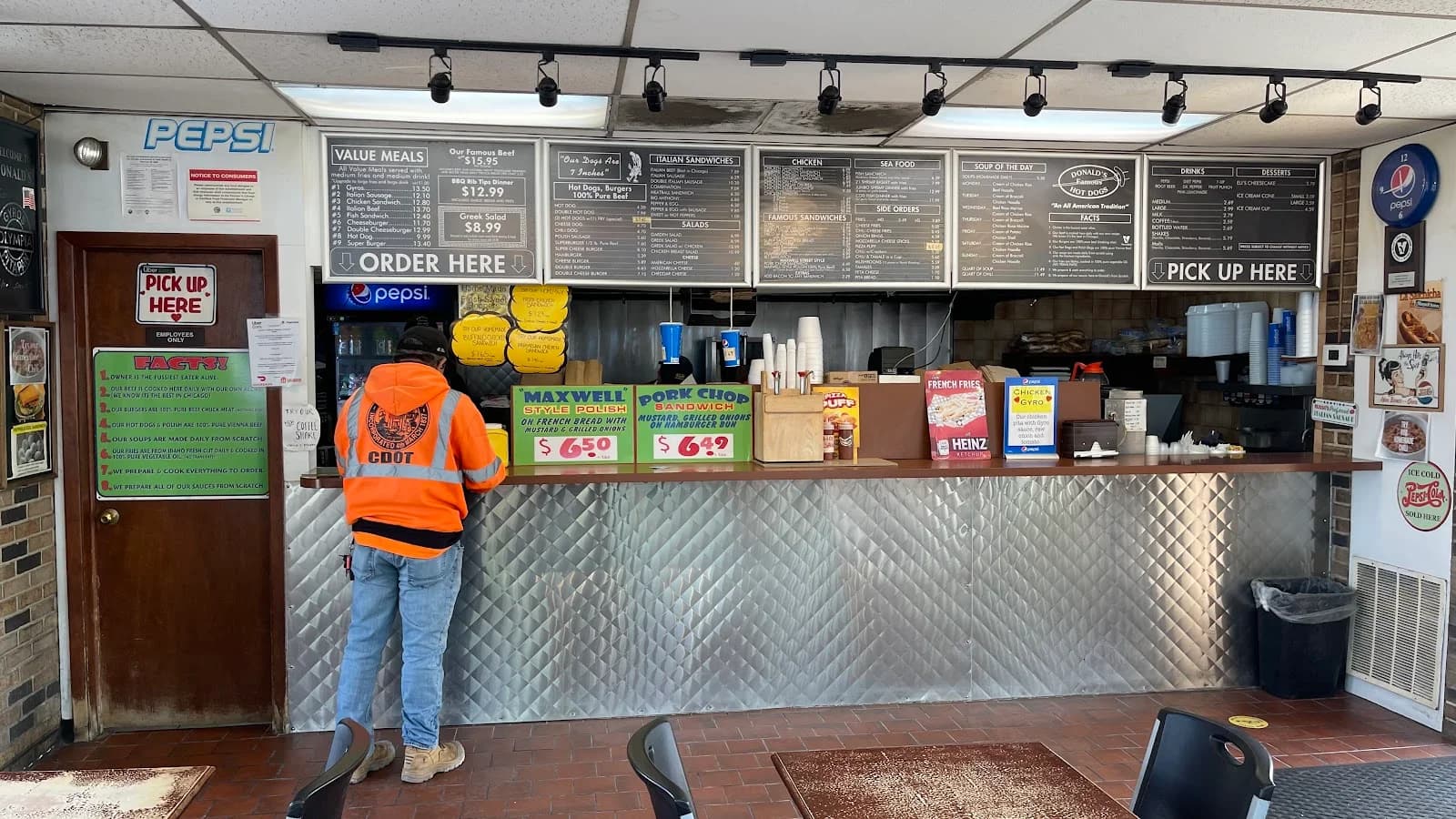 Donald's Famous Hot Dogs photo 2