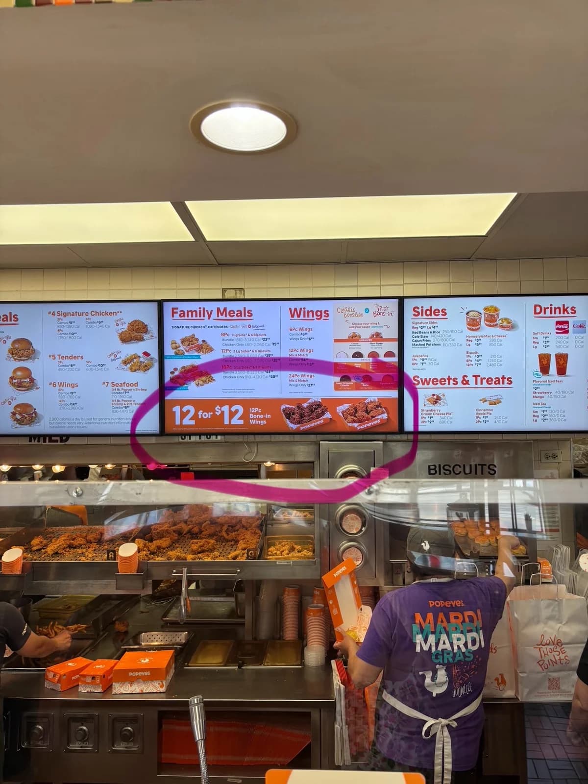 Popeyes Louisiana Kitchen photo 10