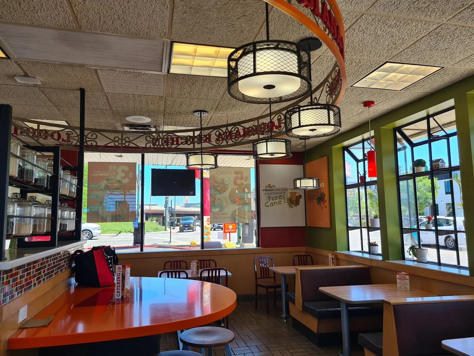 Popeyes Louisiana Kitchen photo 1
