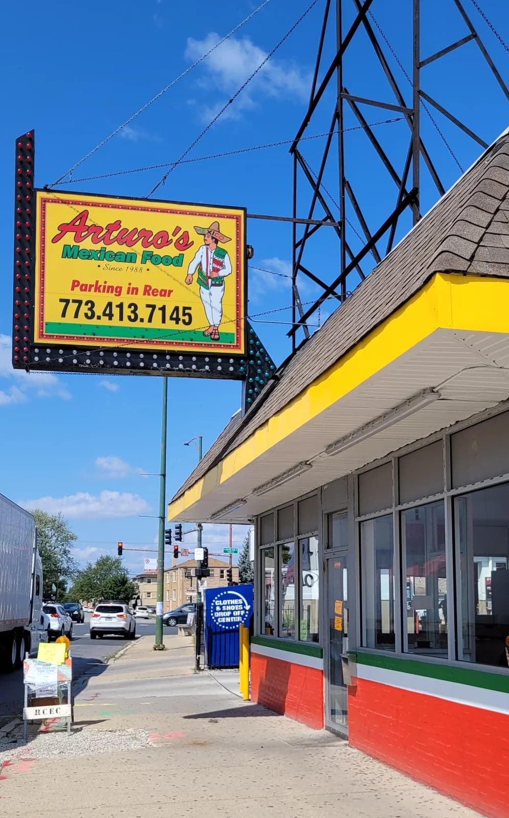 Arturo’s Mexican Food (Diversey Ave.) photo 3