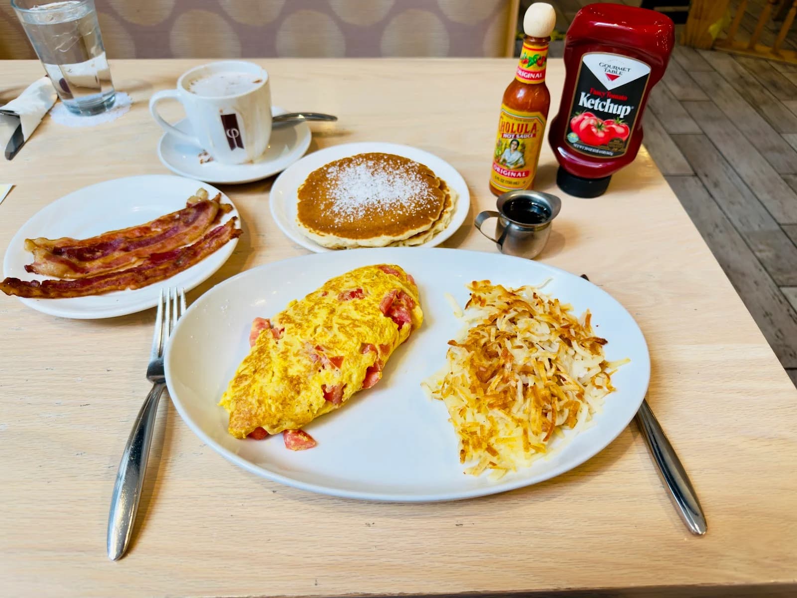 Eggs, Inc. Cafe Restaurant photo 6