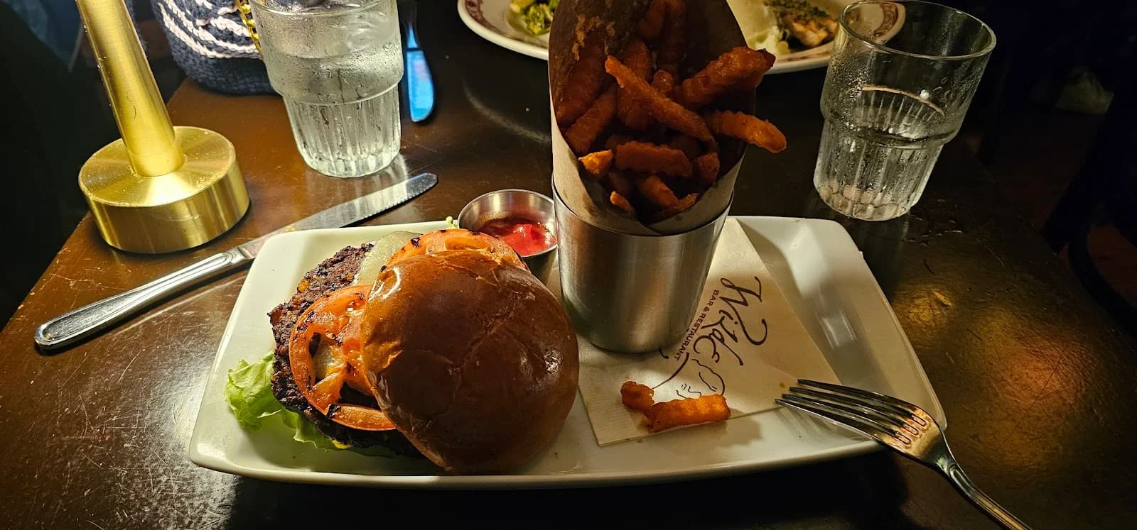 Wilde Irish Bar & Restaurant photo 7