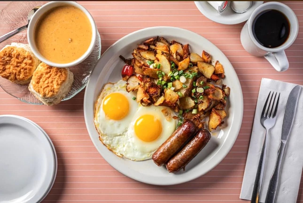 The Breakfast Club and Grill photo 3