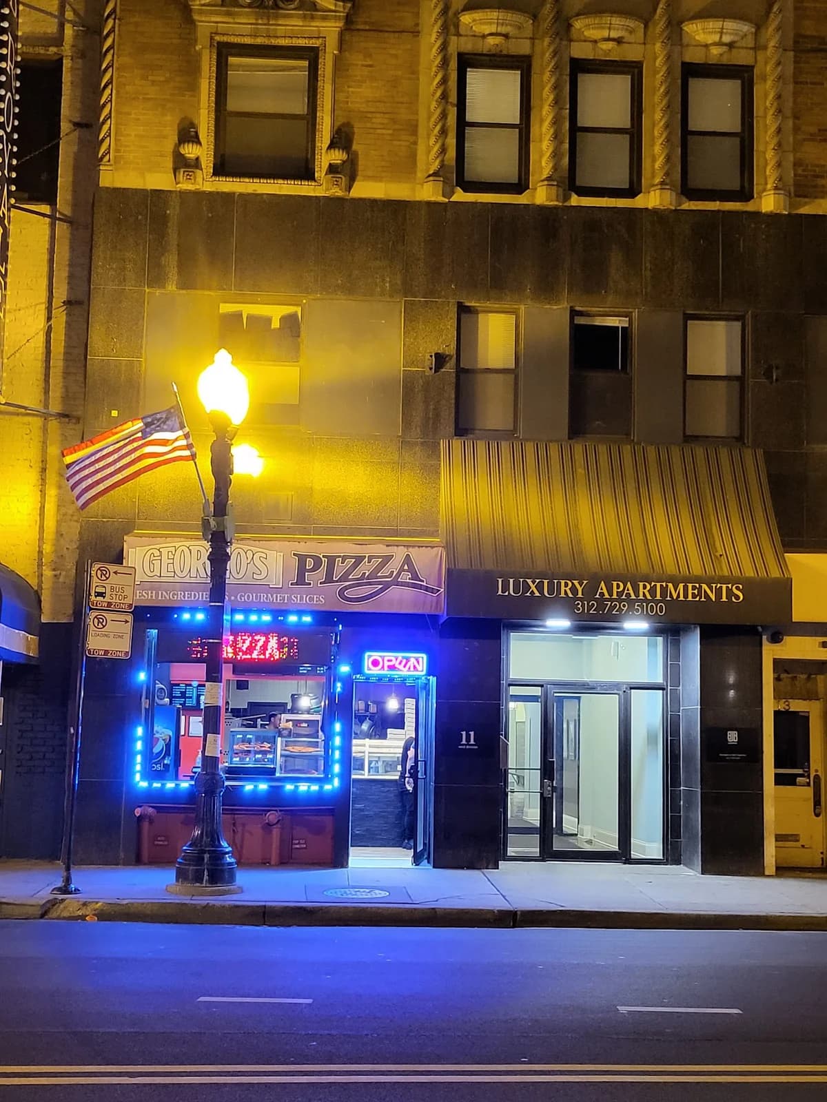 Georgio's on Division photo 4