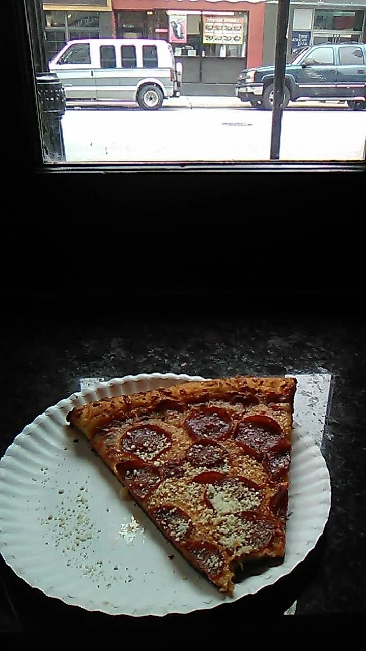 Georgio's on Division photo 9