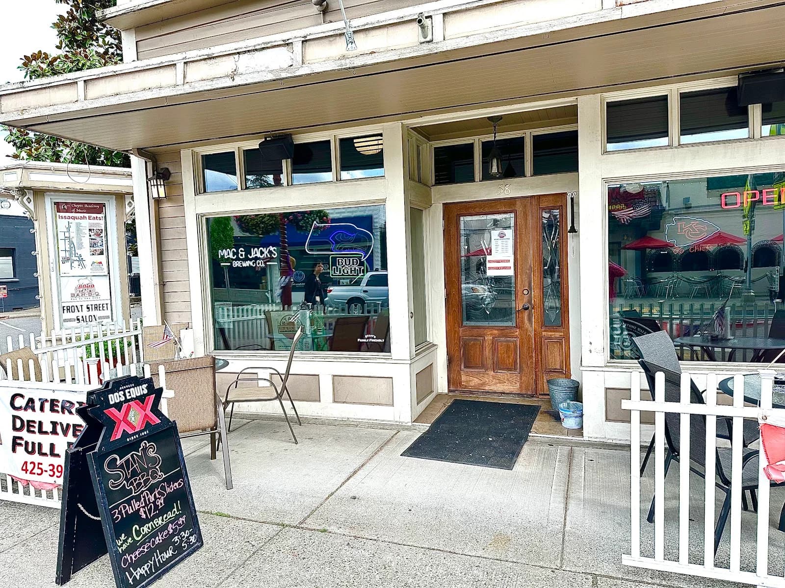 Stan's Bar-B-Q photo 5