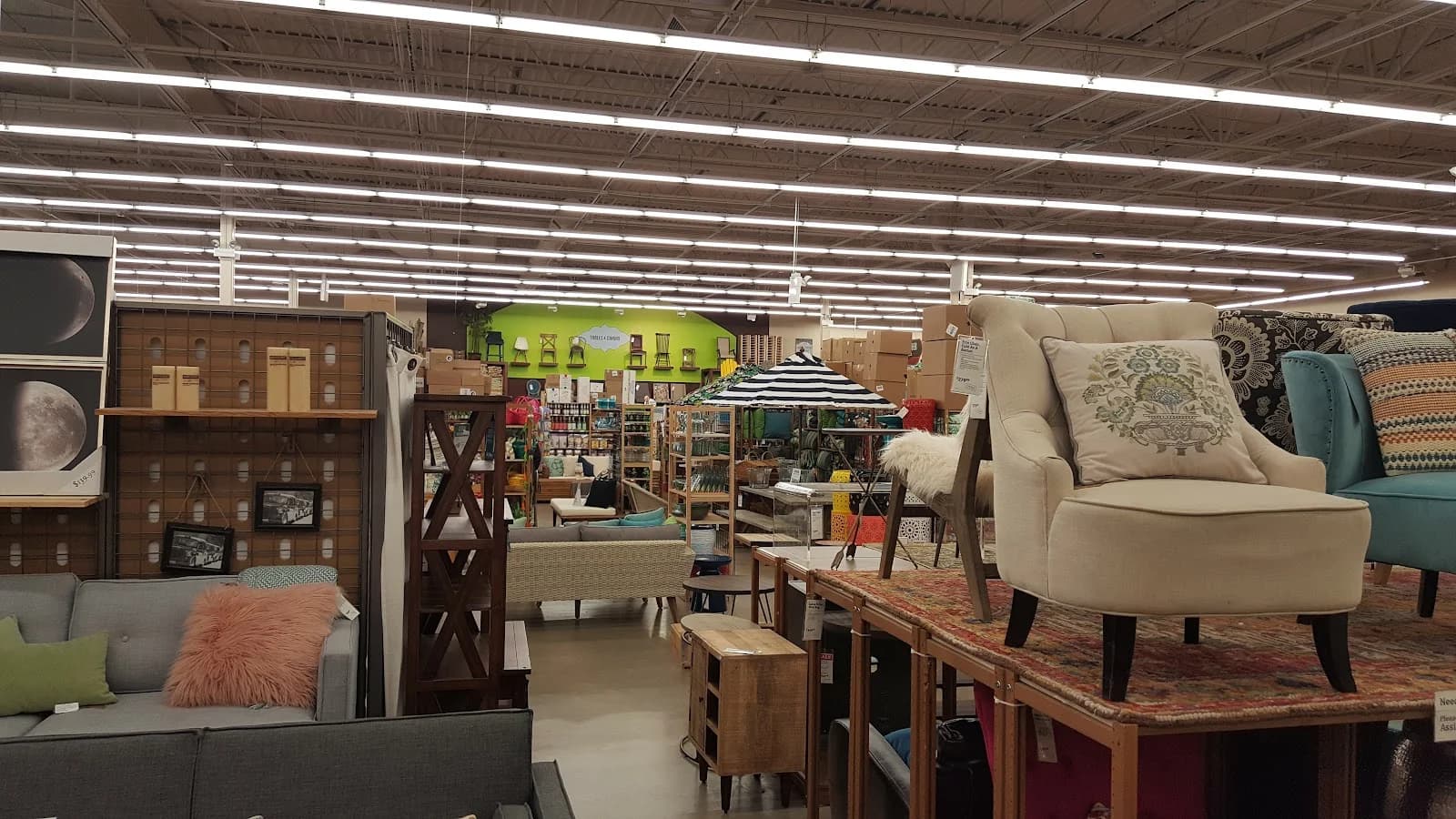 World Market photo 10