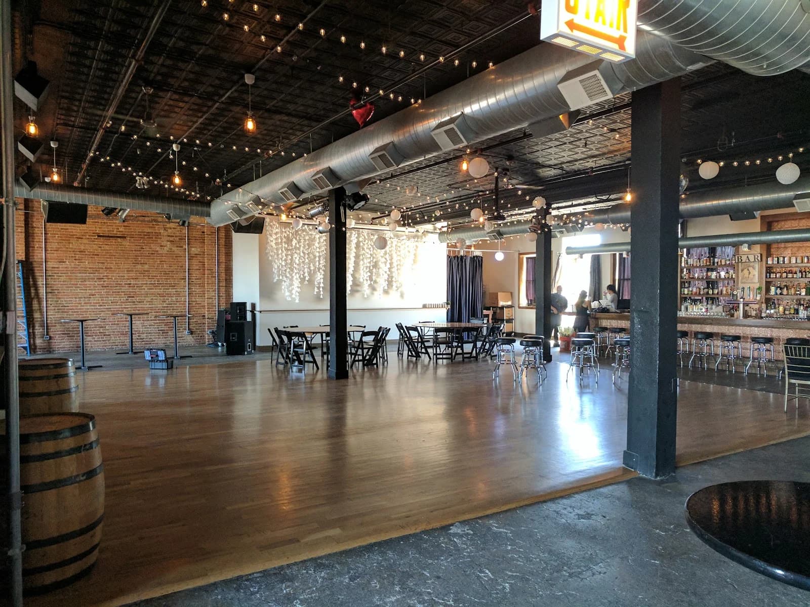 Bottom Lounge photo 2