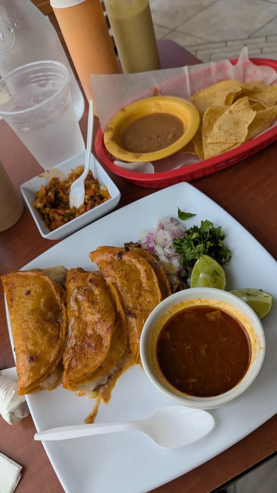Mi Pueblo Two Restaurant photo 4