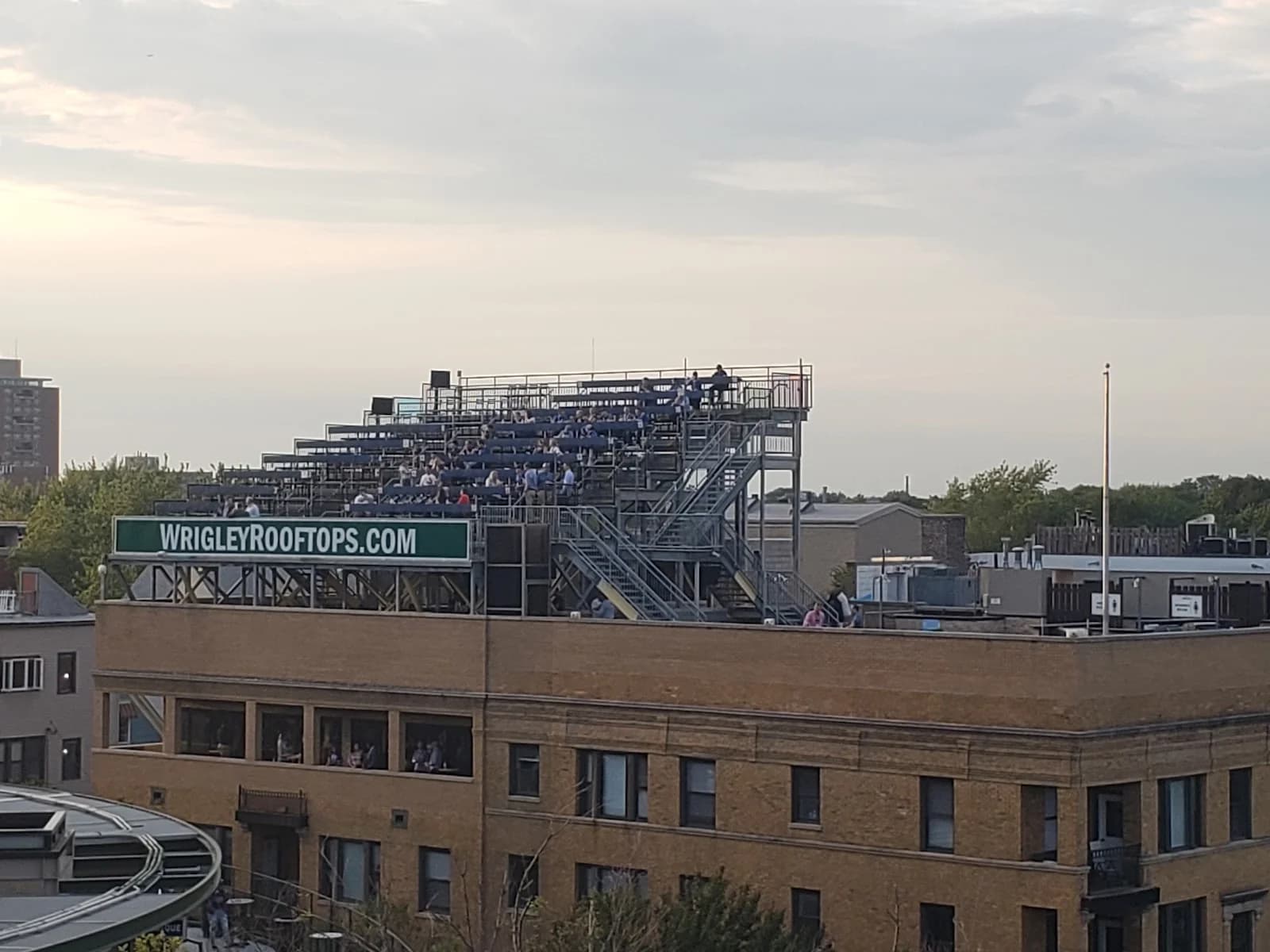 Wrigley Rooftops photo 8