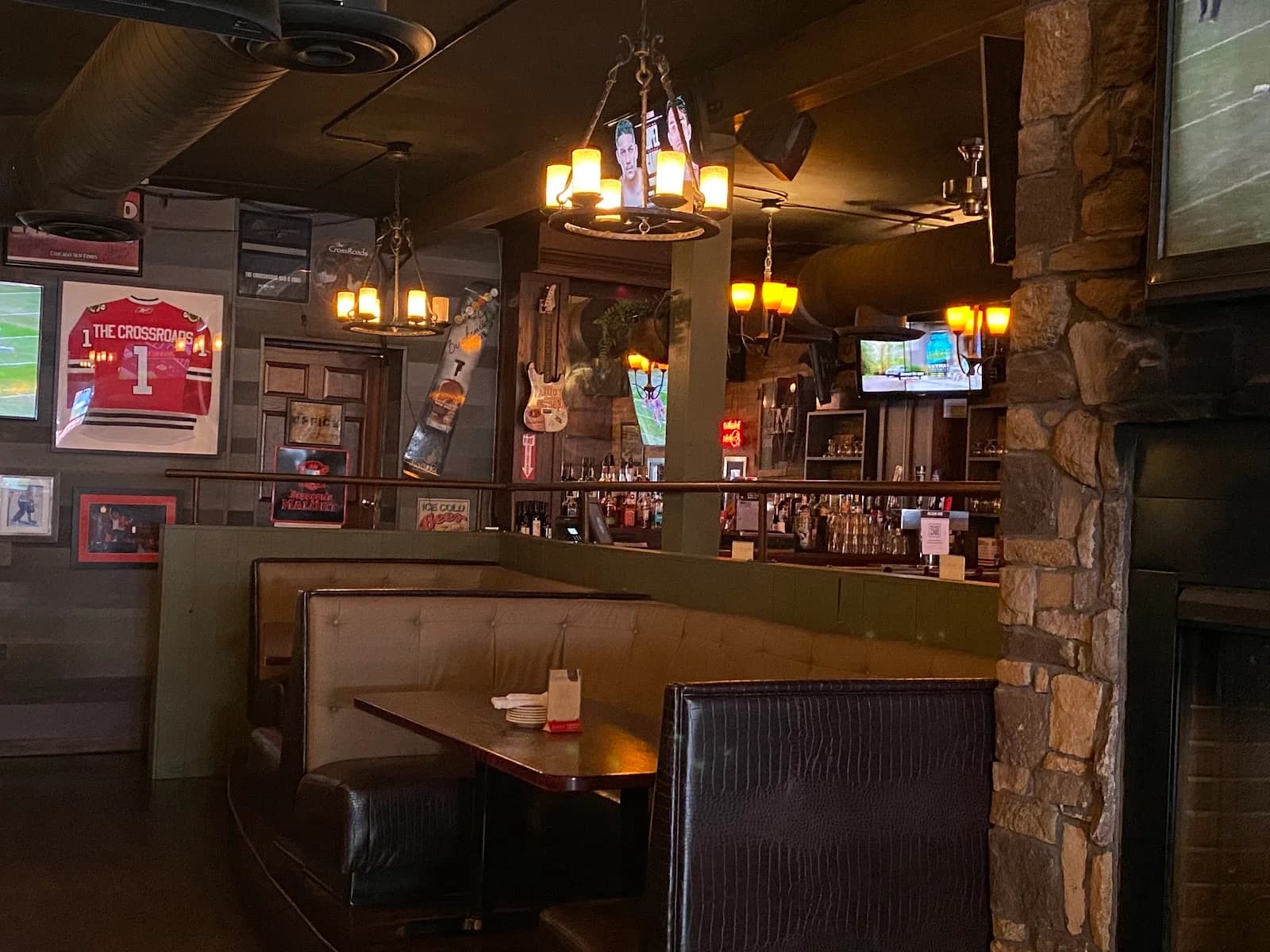 The CrossRoads Bar & Grill photo 1