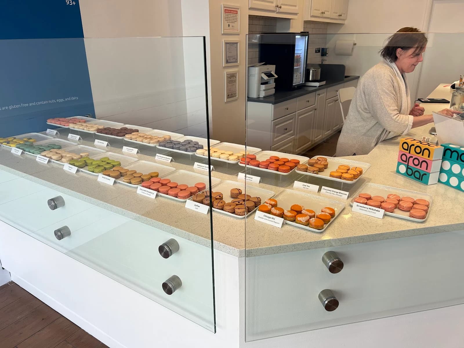 Macaron Bar Andersonville photo 2