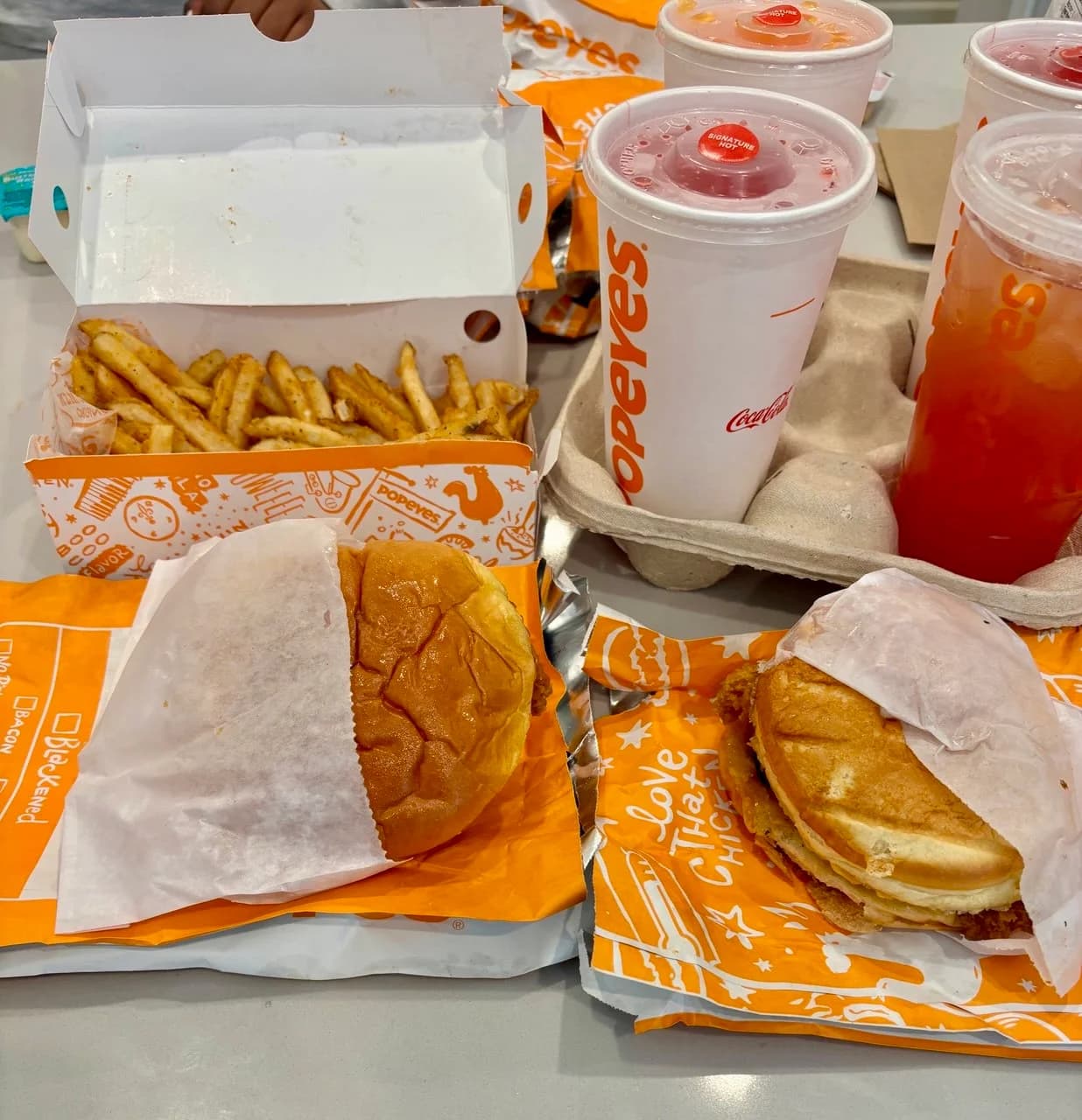 Popeyes Louisiana Kitchen photo 8