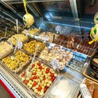 Serrelli's Finer Foods photo 9