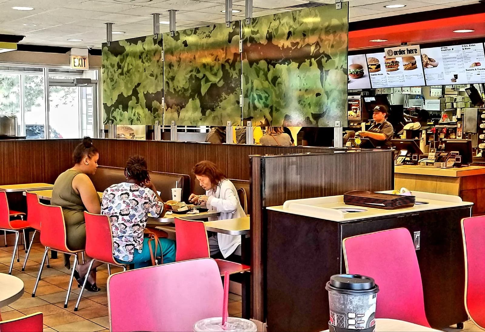 McDonald's photo 3