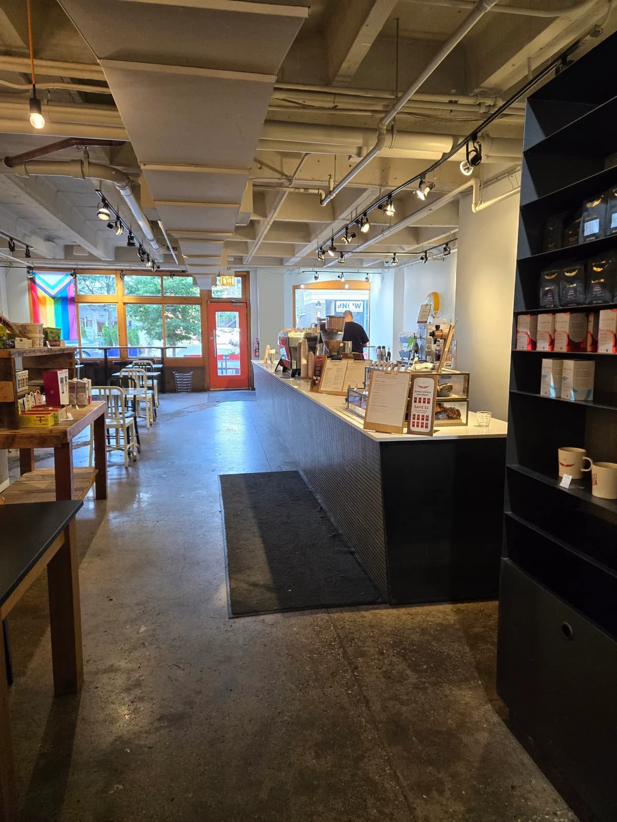 Intelligentsia Coffee Broadway Coffeebar photo 3