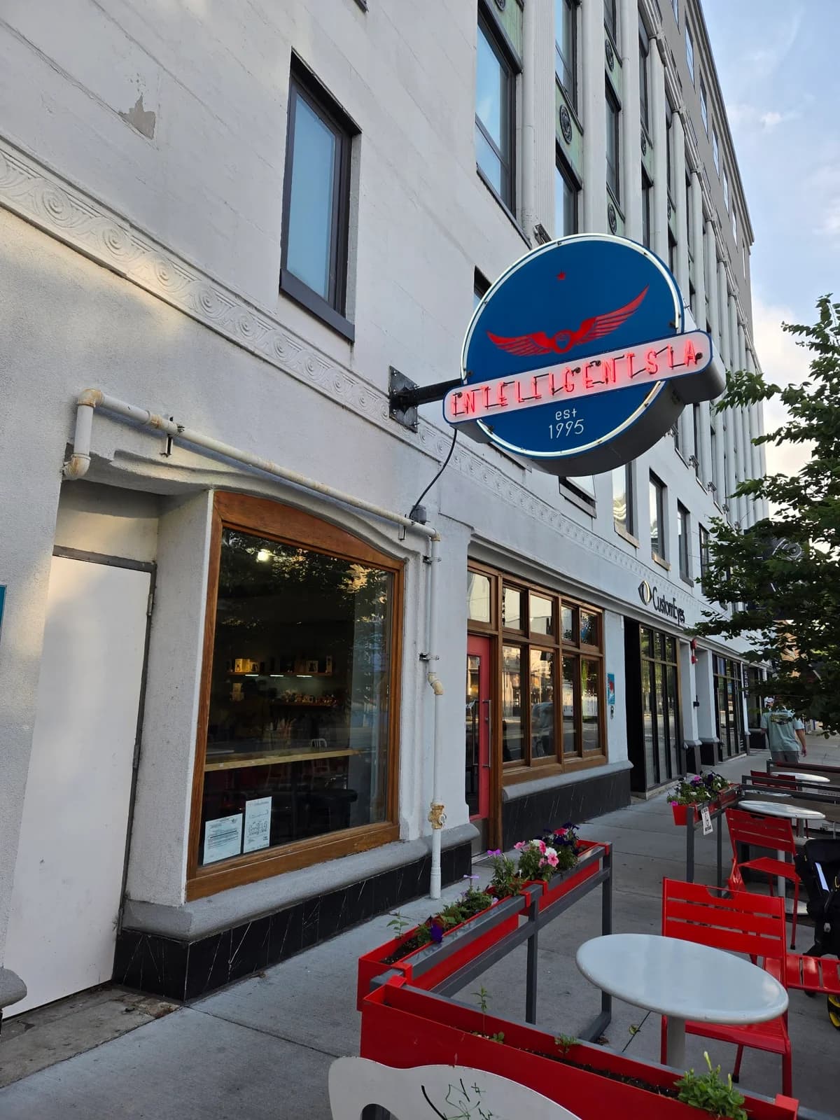 Intelligentsia Coffee Broadway Coffeebar photo 4