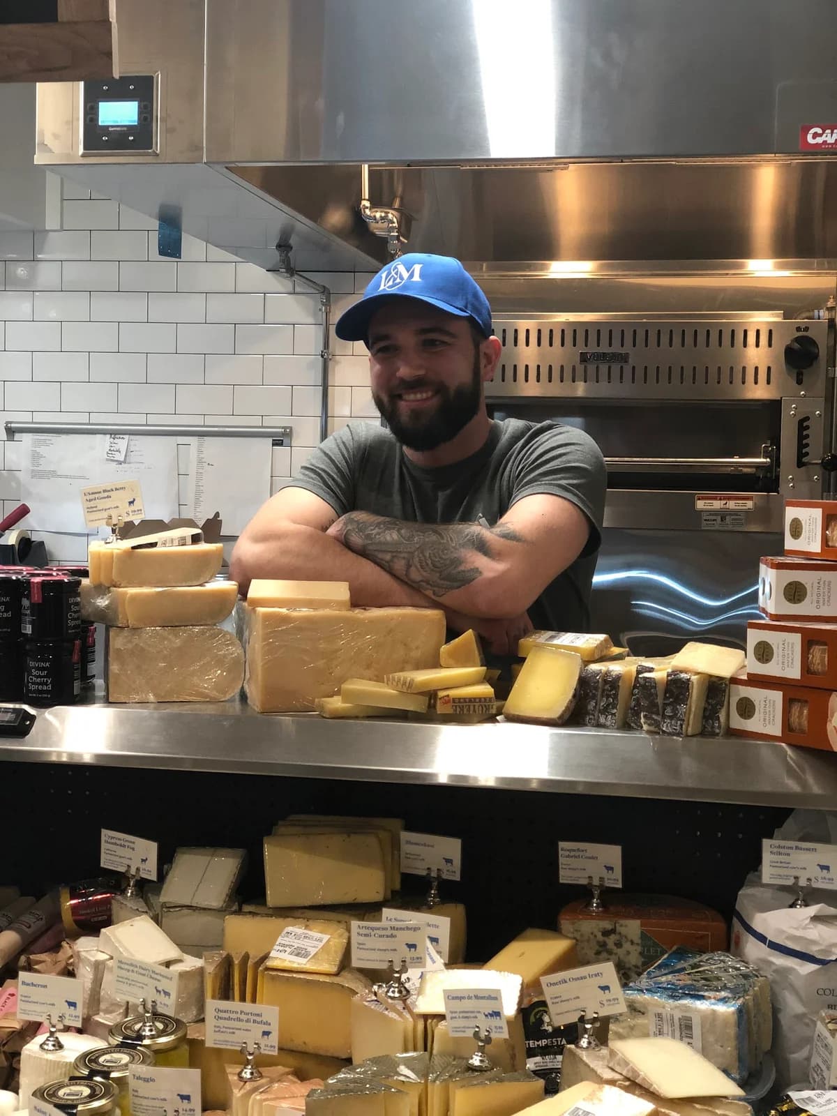 L&M Fine Foods & Sandwich Shop photo 2