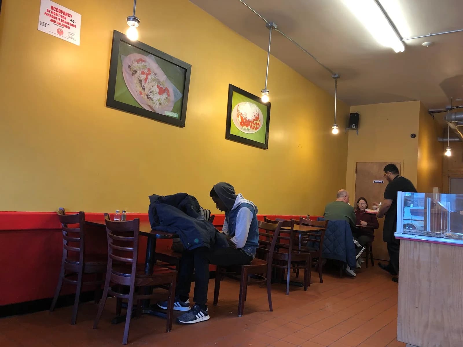 El Famous Burrito photo 2