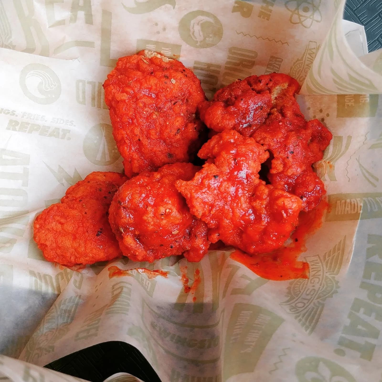 Wingstop photo 9