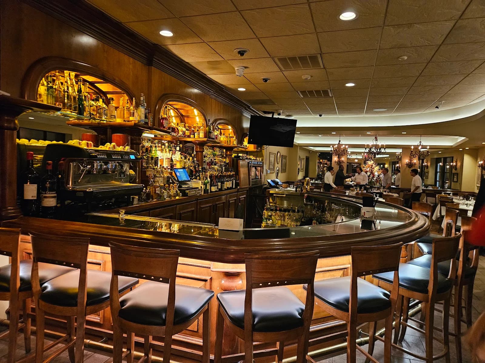 Roberto's Ristorante & Pizzeria photo 2