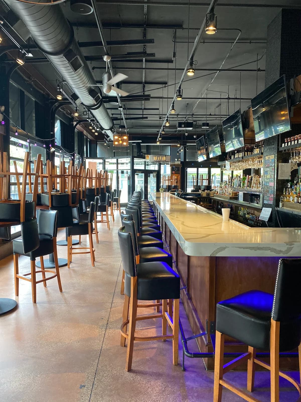 Bar Louie -University Village photo 1