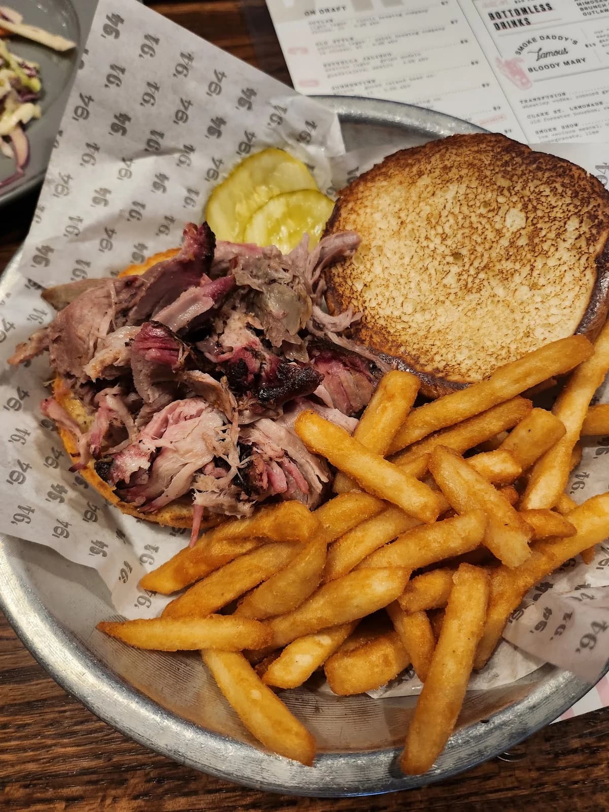 Smoke Daddy BBQ - Wrigleyville photo 9