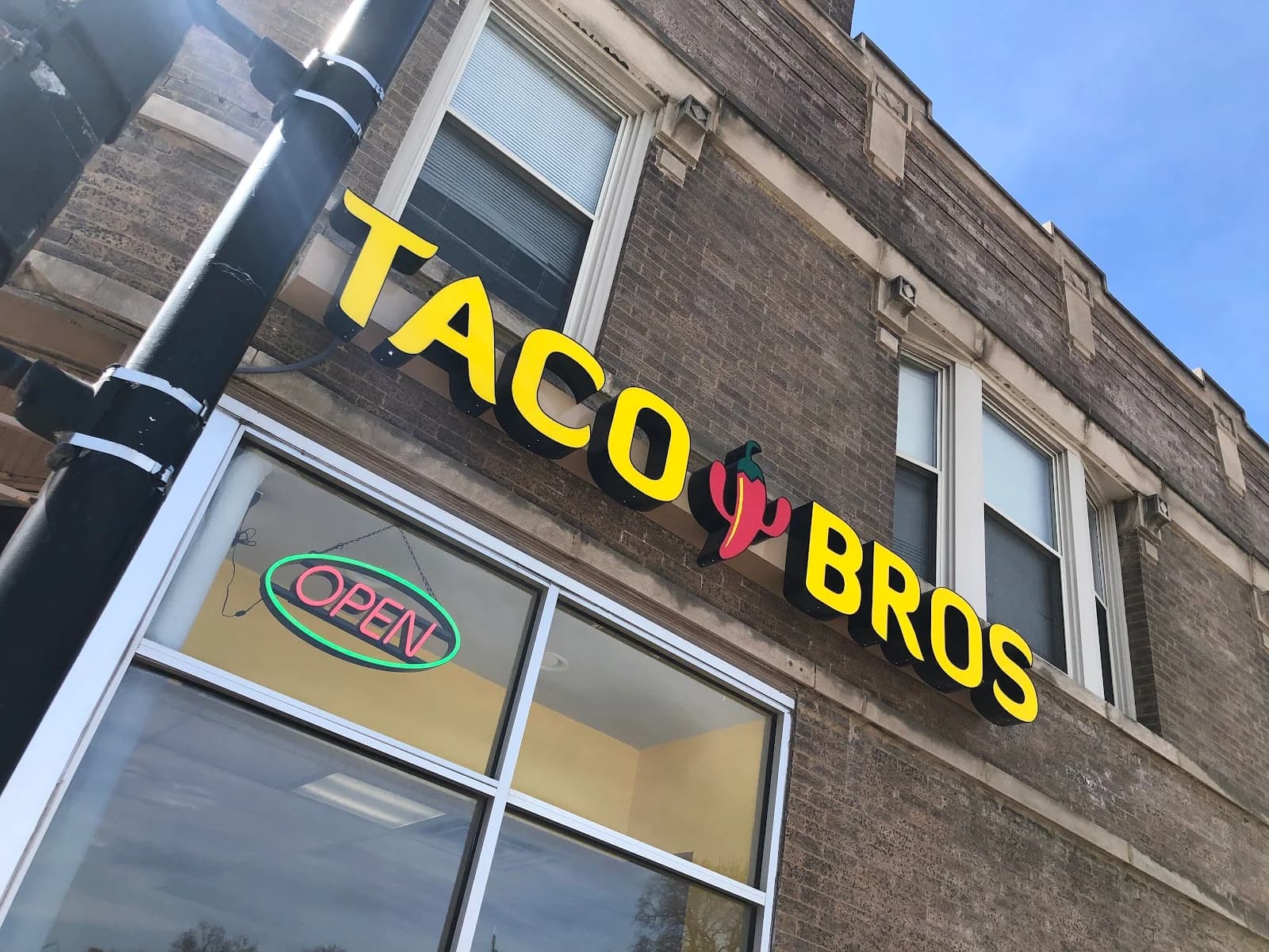 Taco Pros - Oak Park photo 1