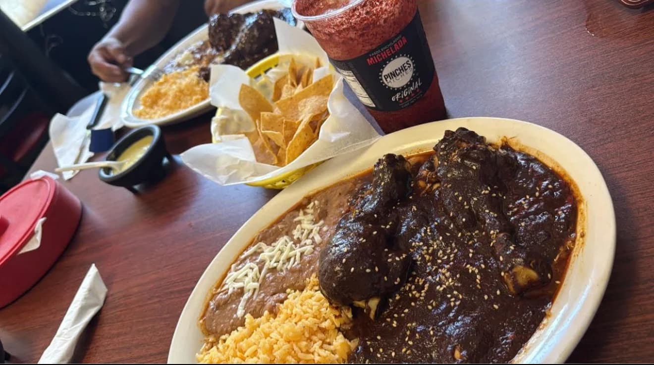 Yoli's Tacos photo 7