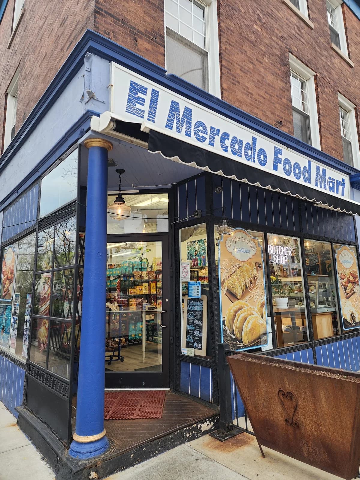 El Mercado Meat Mart photo 2