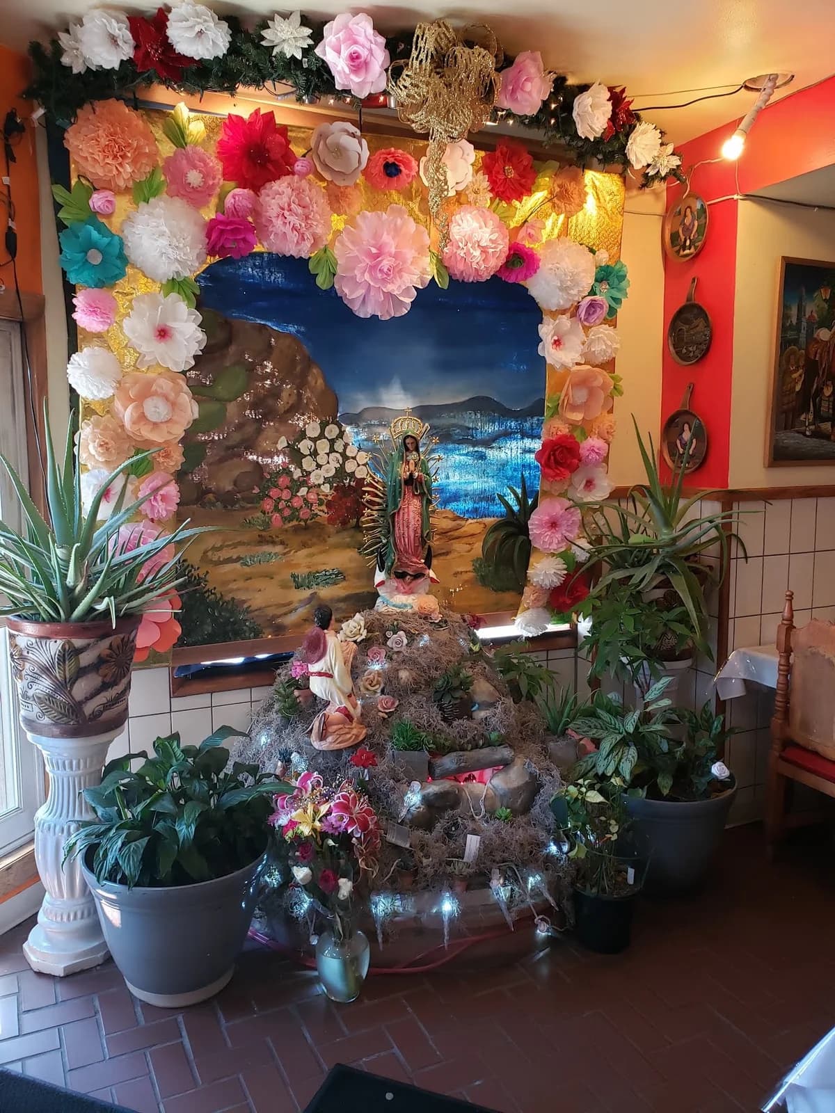 Yolanda's Restaurant photo 2