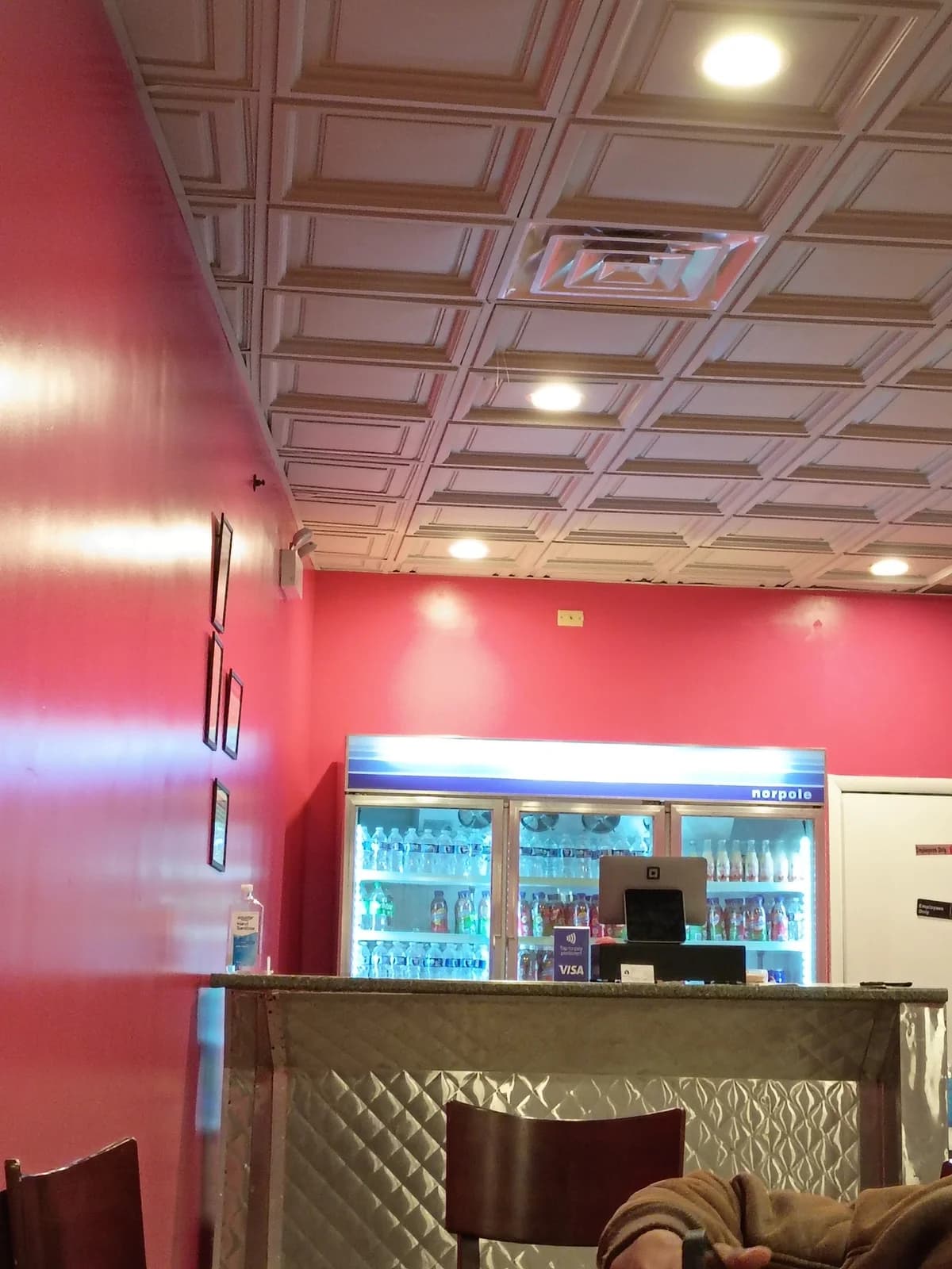 LG Restaurant photo 3