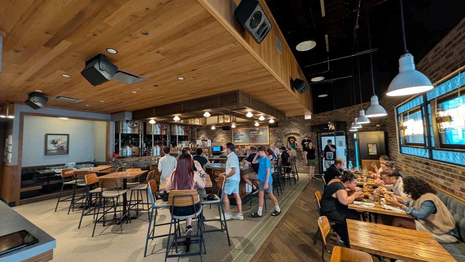 Crushed By Giants Brewing Company photo 4