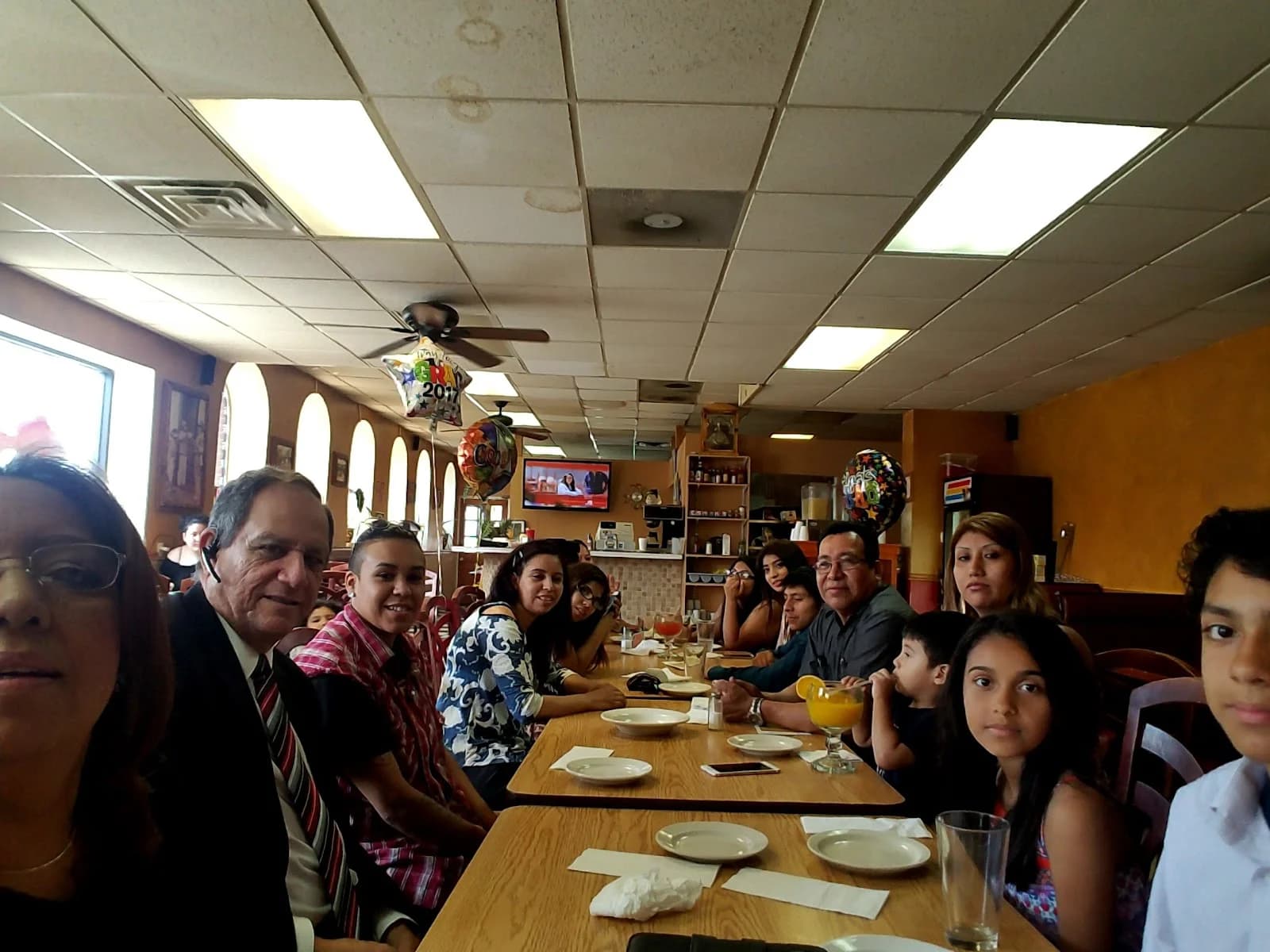 Los Langostinos Restaurant photo 1