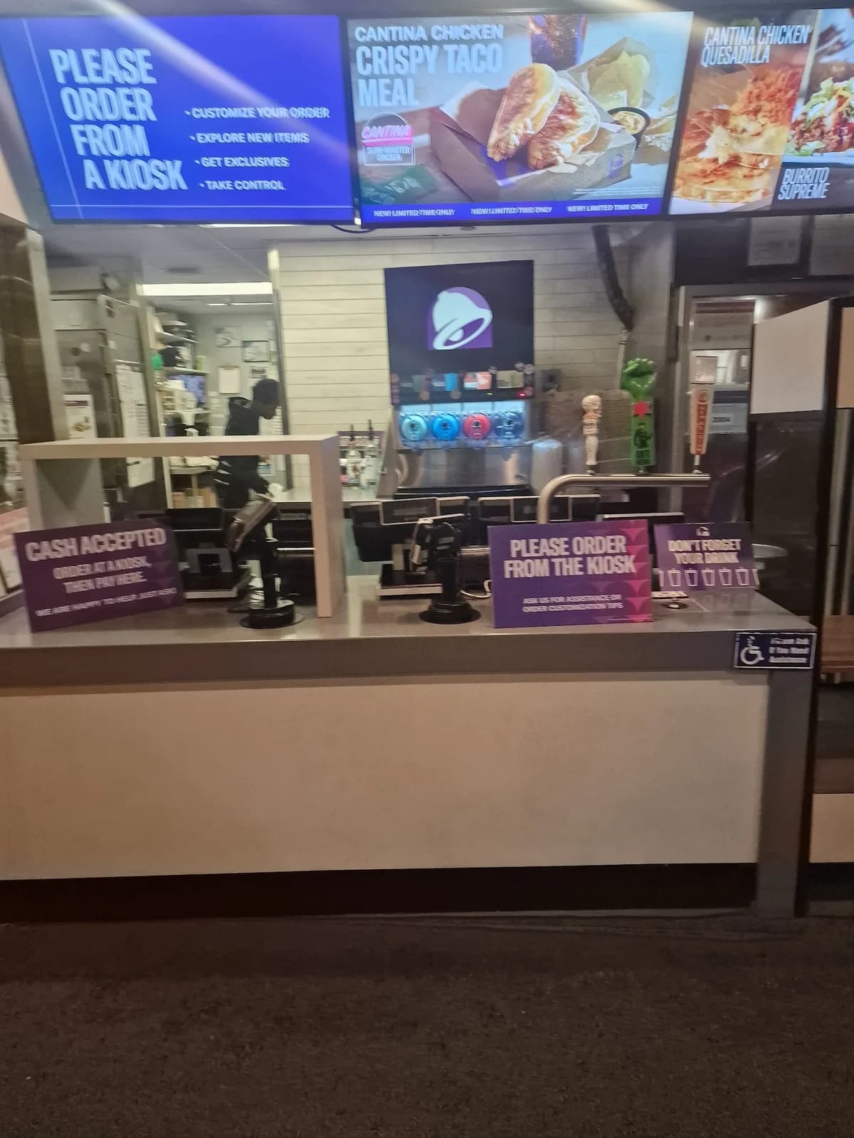 Taco Bell Cantina Cantina photo 2
