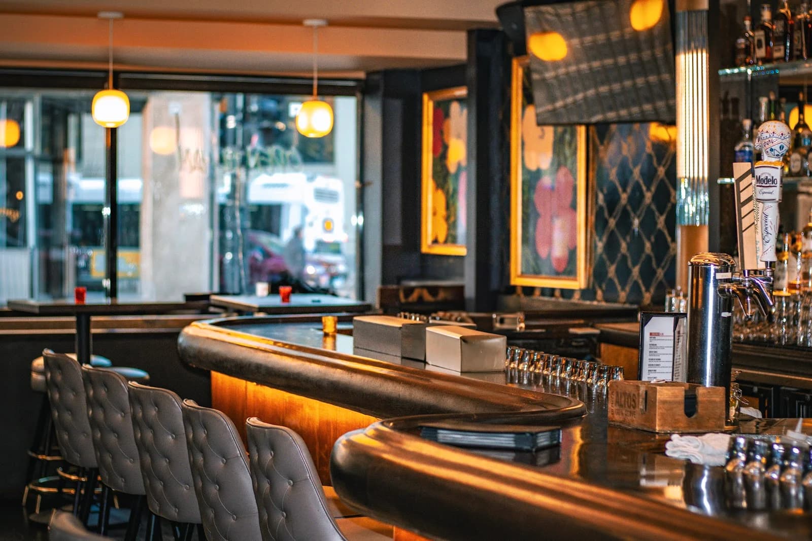 Estelle's Cafe & Lounge photo 3